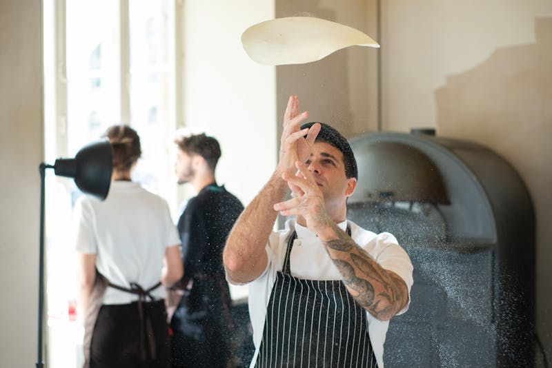 davanni's family feast bundle deal with pizza and sides